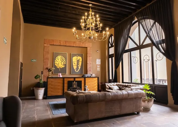Hotel Plaza De Armas
